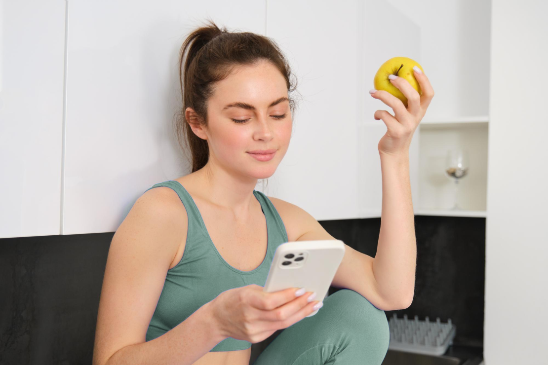 Health-conscious individuals seeking effortless nutrition tracking